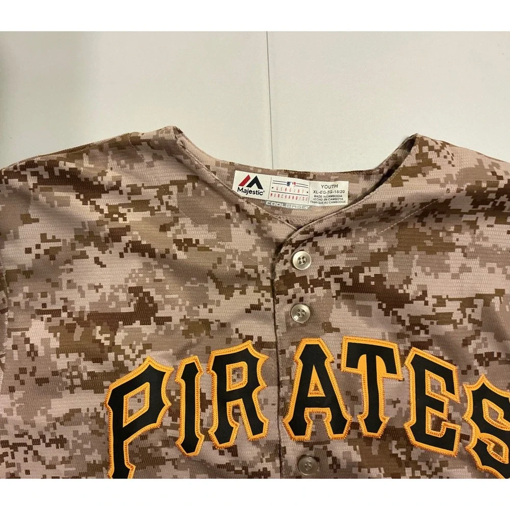 Majestic‎ Pittsburgh Pirates JP Howell 3 Youth XL Camo Baseball Jersey Cool Base